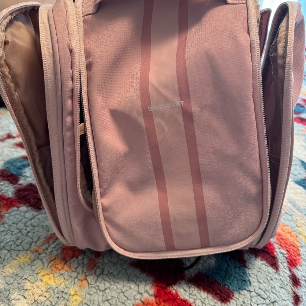 Bagsmart hanging toiletry bag